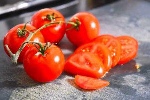 alimenti poco calorici - alimenti con poche calorie: i pomodori
